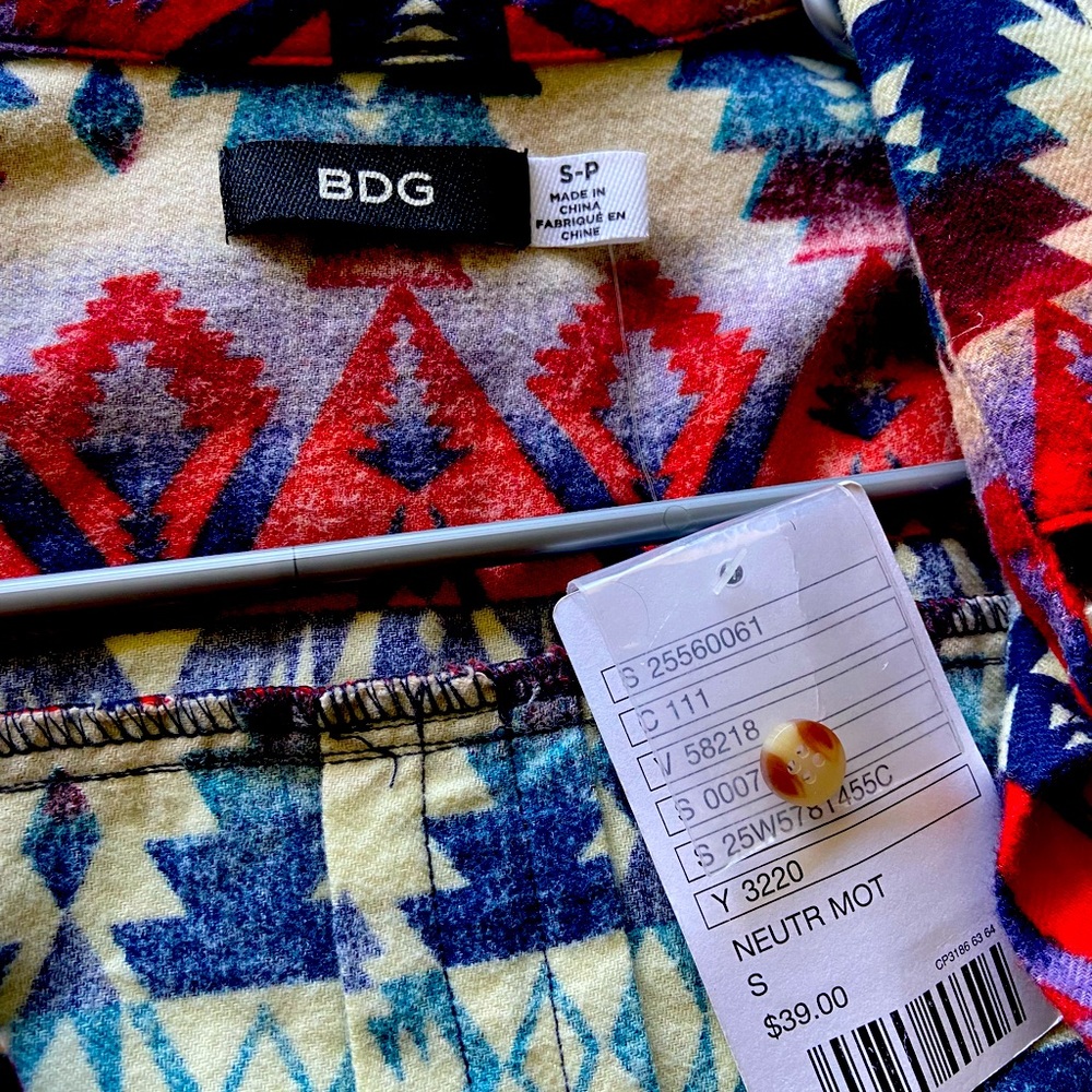 Colorful Patterned Flannel - Picture 4 of 4
